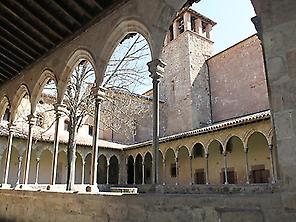 Monasterio Sant Joan de les Abadesses y Palacio de la Abadía