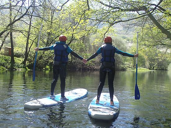 Paddle Sup crossing in Valle del Jerte