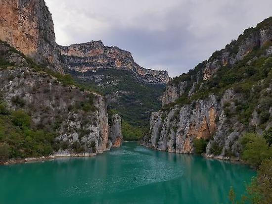 Entremón Canyons