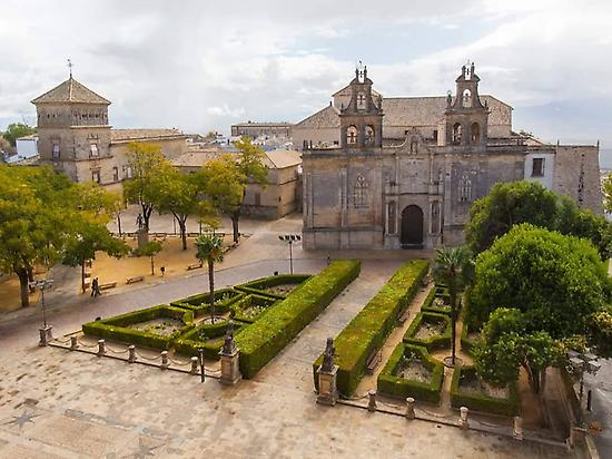 Vázquez de Molina Square- Úbeda