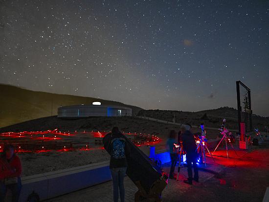 Night observation in Galáctica