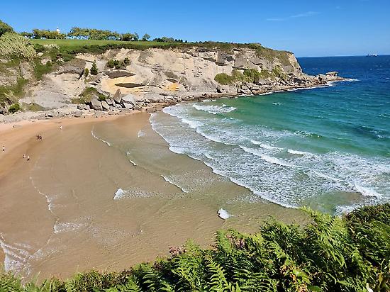 Mataleñas beach