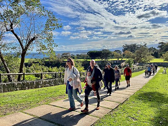 Walking through Mataleñas