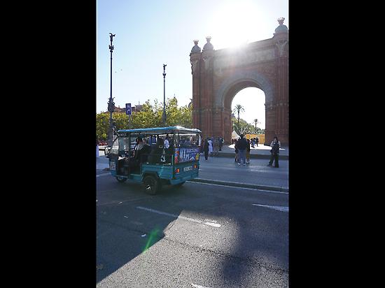 bcn tuk tuk tour