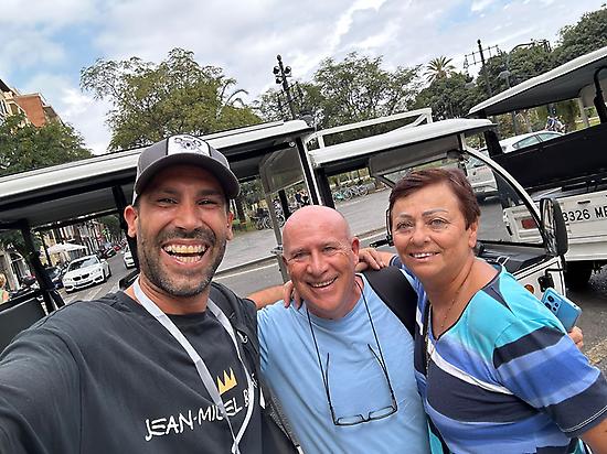 tour in electric tuk tuk