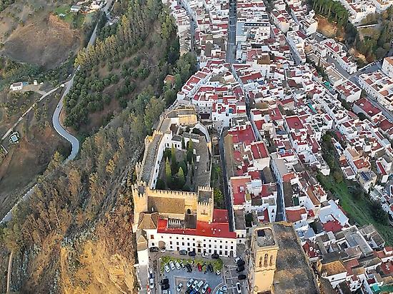 flying over Peña de Arcos