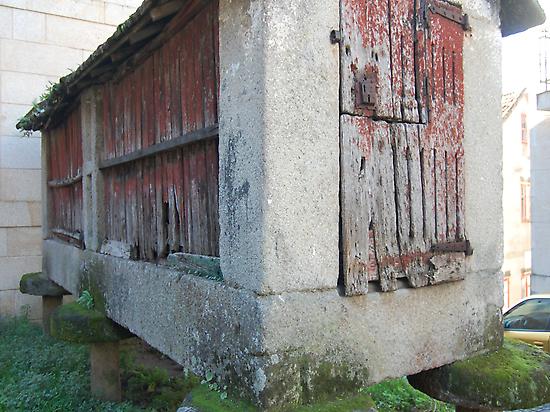 Hórreo tradicional Barrio Esfarrapada