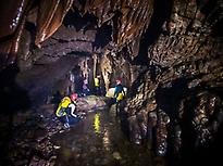 Descent Valporquero Cave