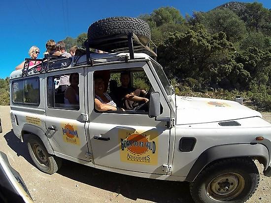Jeep por el parque natural