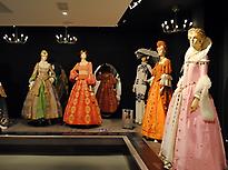 Museum of Paper Dresses
