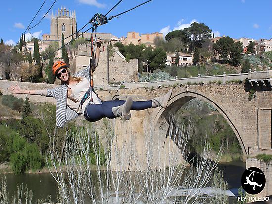 Happiness 4 FLY TOLEDO