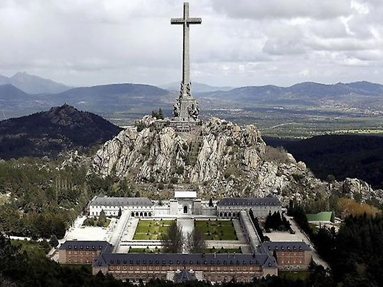 Escorial and Valle de los Caídos