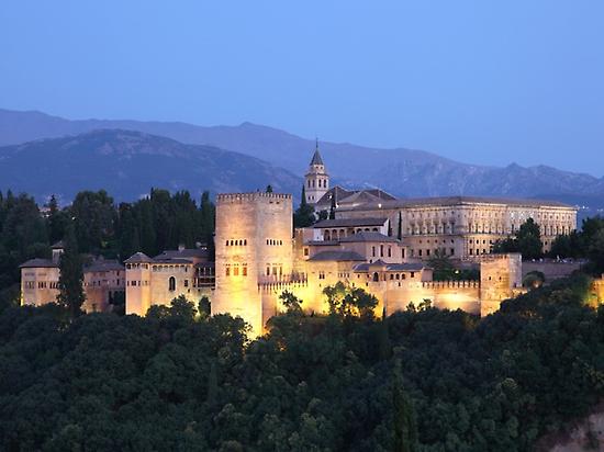 Alhambra nocturna desde San Nicolás