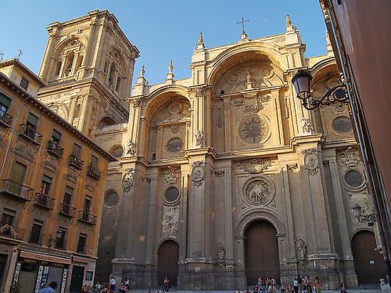Catedral y Capilla Real