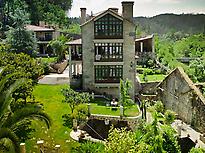 Singular accommodation