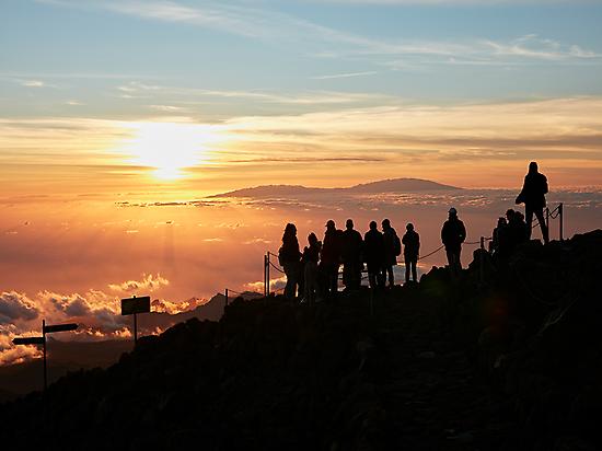 La sombra del Teide al atardecer