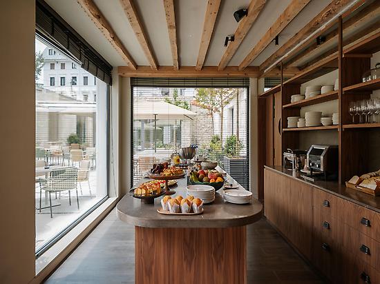 Breakfast hotel Rhin garden 