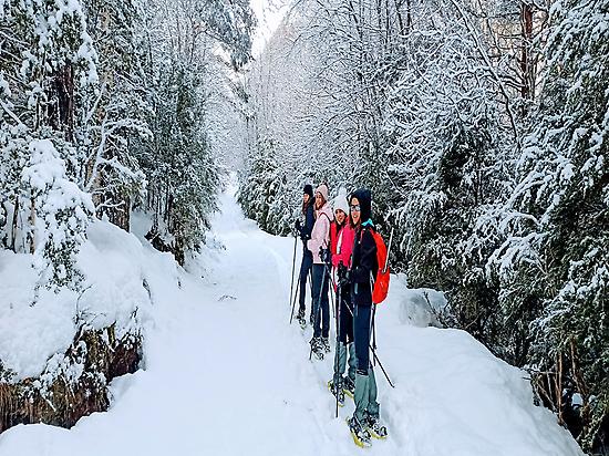 Snowshoeing in Huesca