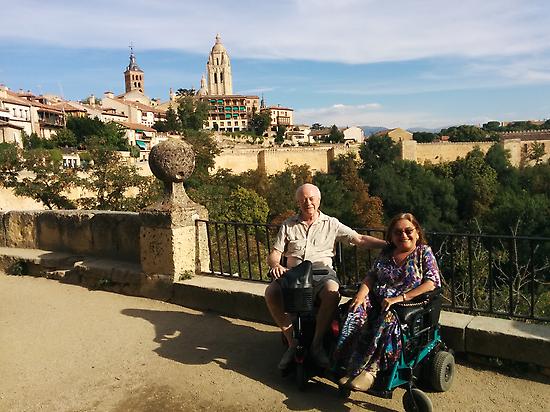 Accessible tour in La Granja and Segovia
