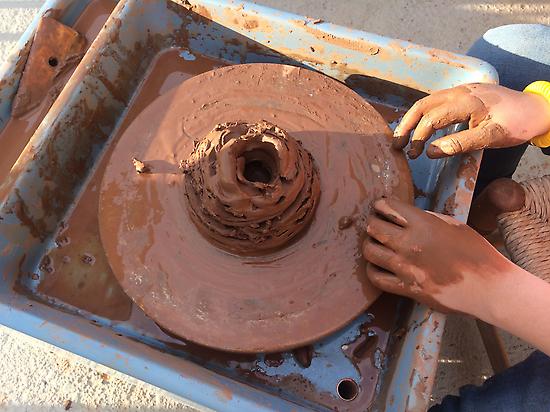  Pottery workshop 