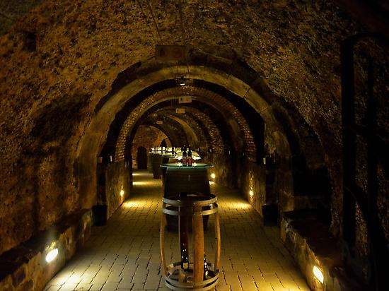 We end in Laguardia.