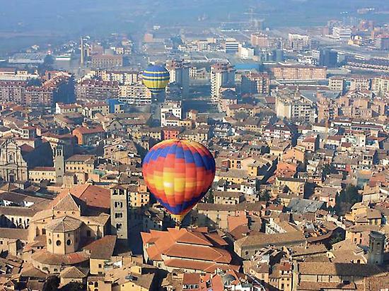 Balloon ride through Barcelona